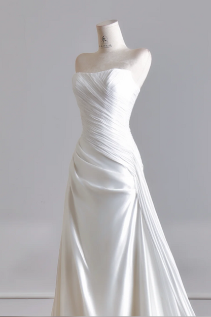 Timeless Strapless Sheath Wedding Dress White Bridal Gown Satin Bridal Dress DP06296