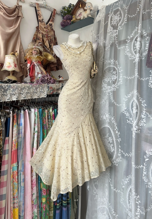 Sexy Yellow Short Prom Dress Round Mermaid Hoco Dress Lace Birthday Dress DP06397