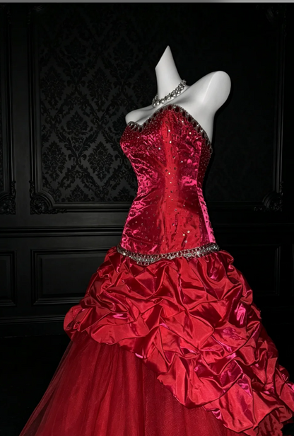Gorgeous Red Prom Dress Sweetheart A-Line Satin Long Evening Dress DP06403