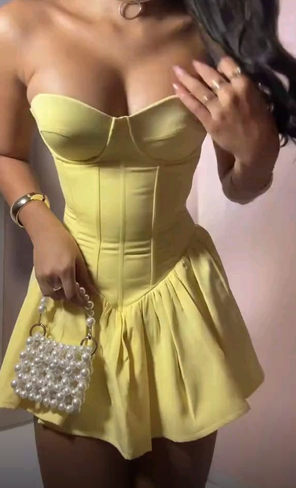 Chic Yellow Short Prom Dress Strapless A-Line Birthday Dress Chiffon Hoco Dress DP06438
