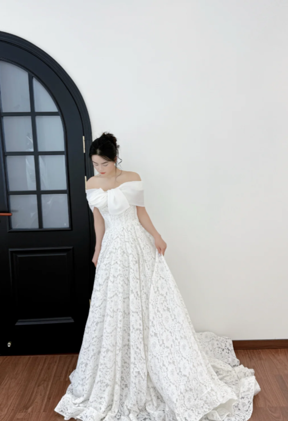 Modest Off-shoulder A-Line Wedding Dress Lace White Bridal GownDP06542