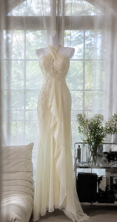 Gorgeous Pale Yellow Prom Dress Halter Sheath Beaded Chiffon Long Evening Dress DP06555