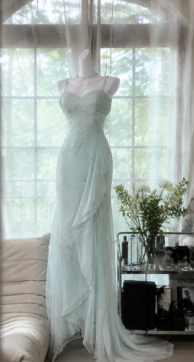 Gorgeous Green Prom Dress Straps Sheath Beaded Chiffon Long Evening Dress DP06558