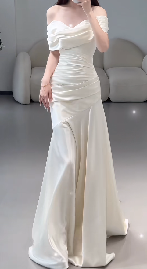 Timeless Sheath White Satin Wedding Dress for Bride DP06595