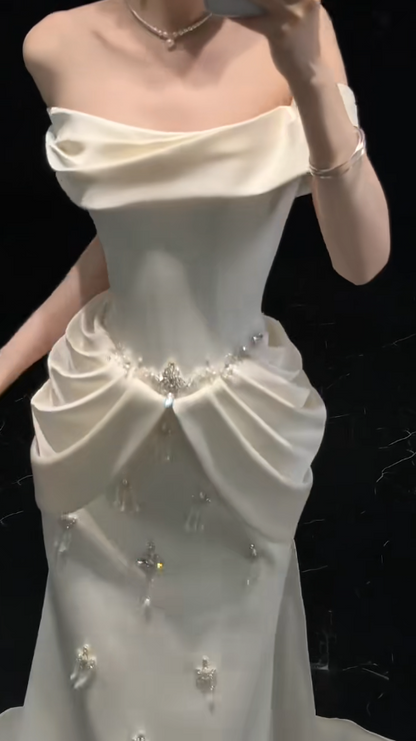 Chic White Sheath Satin Wedding Dress for Bride DP06629