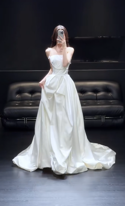 Chic White A-Line Satin Wedding Dress for Bride DP06632