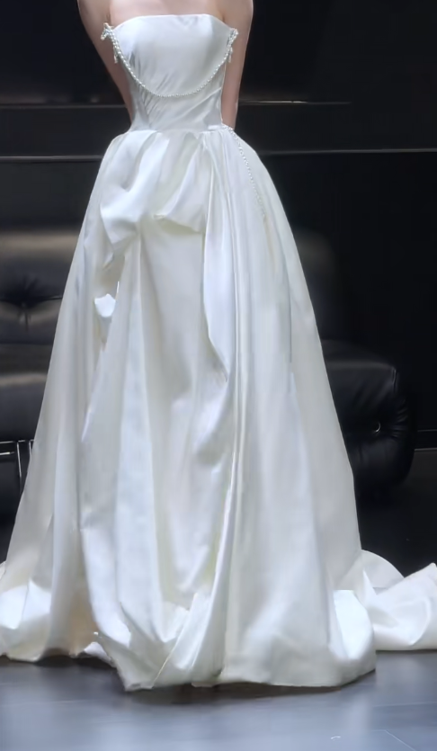 Chic White A-Line Satin Wedding Dress for Bride DP06632