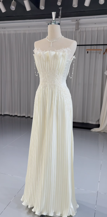 Chic White A-Line Satin Wedding Dress for Bride DP06635