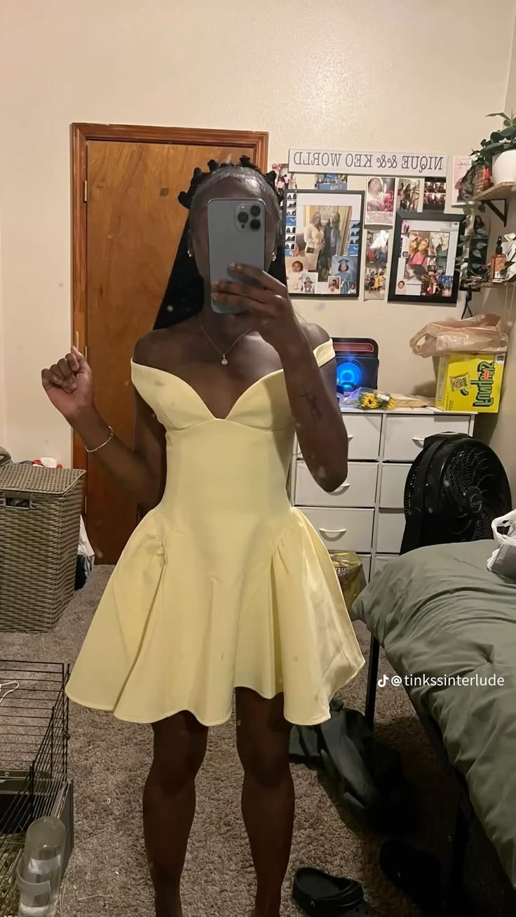 Chic Yellow Short Homecoming Dress Chiffon A-Line Birthday Dress DP06680