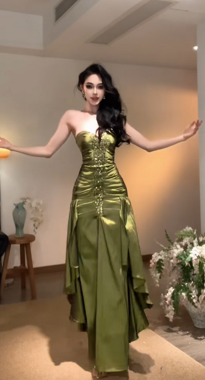 Elegant Green Prom Dress Sheath Satin Long Evening Dresss DP06790