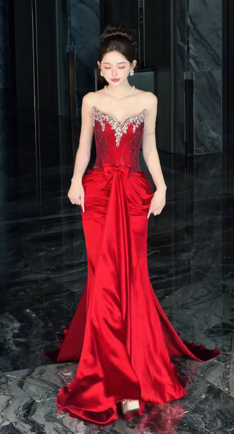 Elegant Burgundy Prom Dress Sheath Satin Long Evening Dress DP06830
