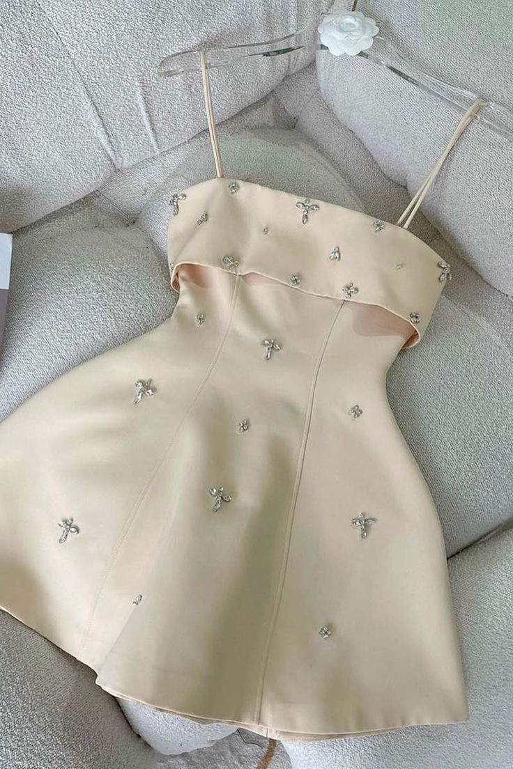 Pretty Light Champagne Sheath Chiffon  Short Homecoming Dress DP06967