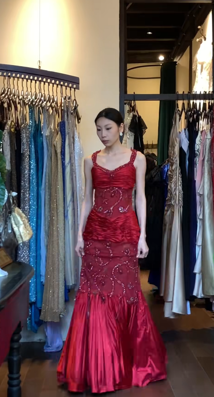 Chic Burgundy Prom Dress Sheath Satin Long Evening Dress DP07036