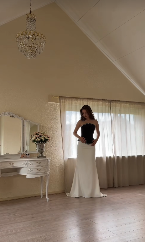 Chic White Prom Dress Sheath Satin Long Evening Dress DP07040