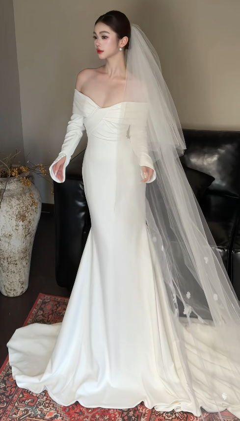 Glamours White Bridal Gown Satin Mermaid Wedding Dress DP07058