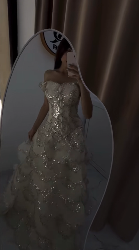Glamours White Bridal Gown Satin Sheath Wedding Dress DP07059