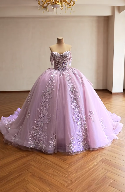 Gorgeous Lilac Ball Gown Quinceanera Dress Tulle Sweet 16 Dress DP07072