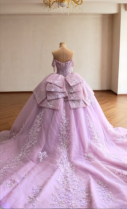 Gorgeous Lilac Ball Gown Quinceanera Dress Tulle Sweet 16 Dress DP07072