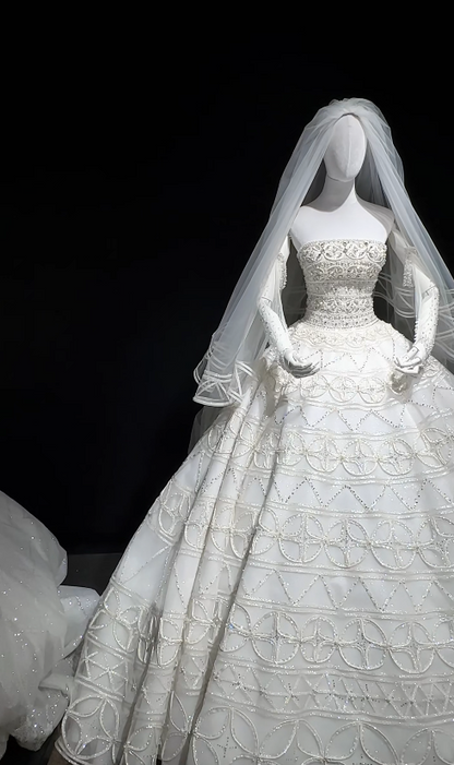 Pretty White A-Line Tulle Long Wedding Dress for Brides DP07159