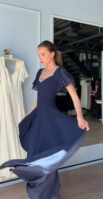 Beautiful Navy Blue Long Evening Dress Sheath Chiffon Prom Dress DP07200