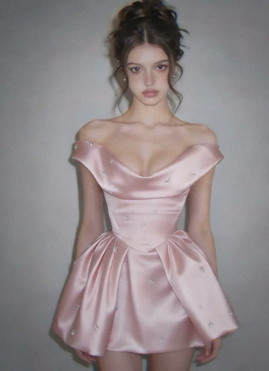 Chic Pink Short Homecoming Dress A-Line Satin Birthday Party Dress DP07301