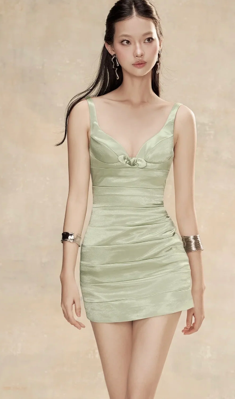 Chic Green Short Homecoming Dress Sheath Satin Birthday Party Dress DP07312