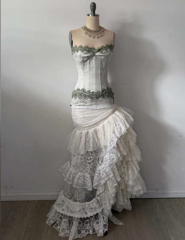 Fashion Sheath Lace Long Evening Dress White Prom Dress DP07377