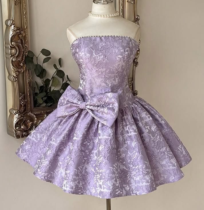 Chic Lilac Short Homecoming Dress A-Line SatinBirthday Dress DP07410