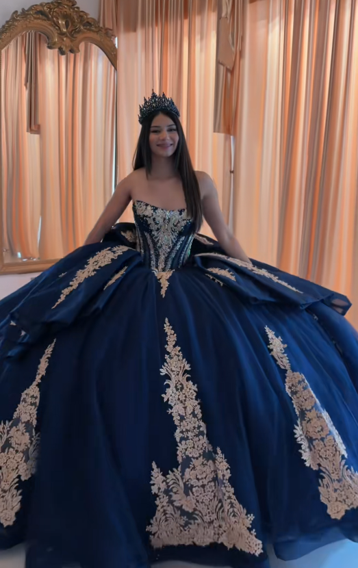 Gorgeous Navy Blue Ball Gown Quinceanera Dress Tulle Applique Sweet 16 Dress DP07454