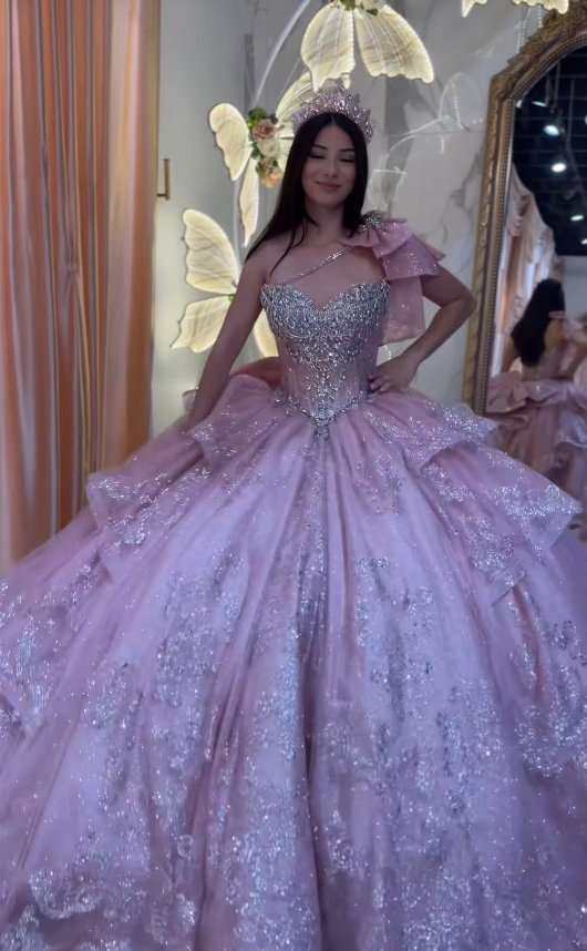 Gorgeous Pink Ball Gown Quinceanera Dress Tulle Applique Sweet 16 Dress DP07460