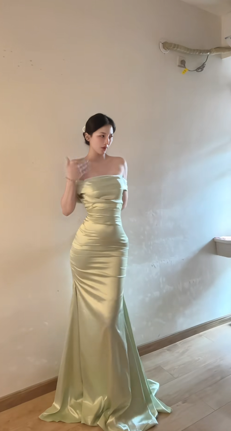 Green Prom Dress Sheath Satin Long Evening Dress DP07523
