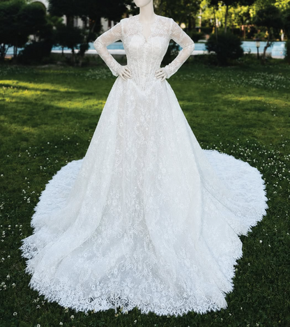 Elegant White A-Line Lace Wedding Dress for Brides DP07617