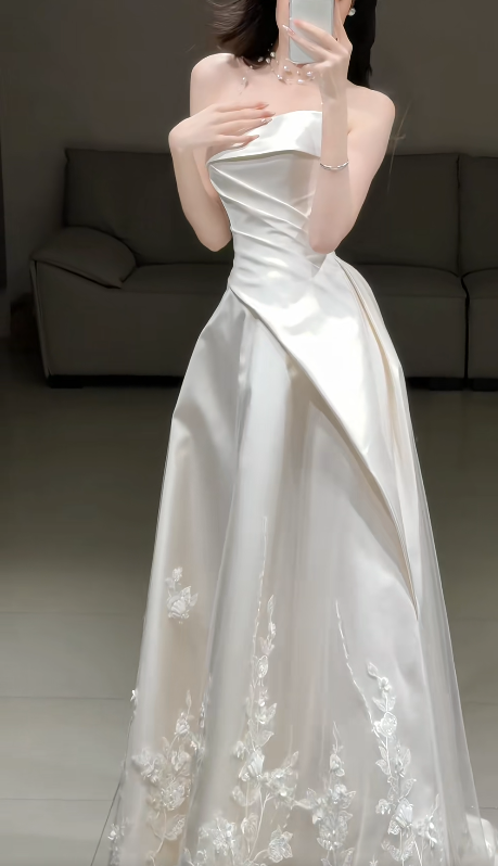 Elegant White A-Line Satin Wedding Dress for Brides DP07620