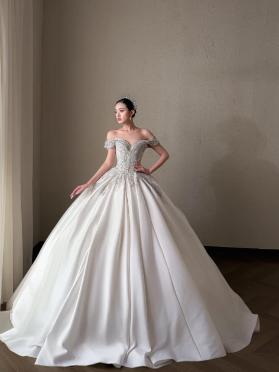 Classy White Bridal Dress A-Line Wedding Dress Satin Bridal Gown DP07718