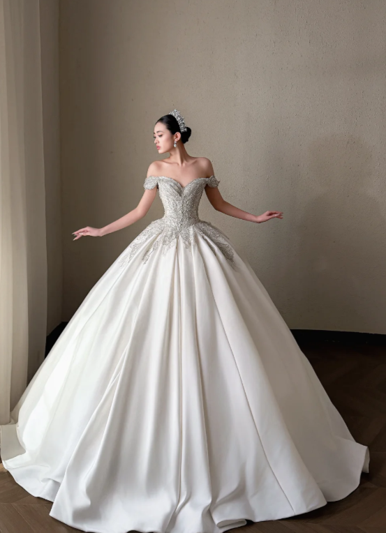 Classy White Bridal Dress A-Line Wedding Dress Satin Bridal Gown DP07718