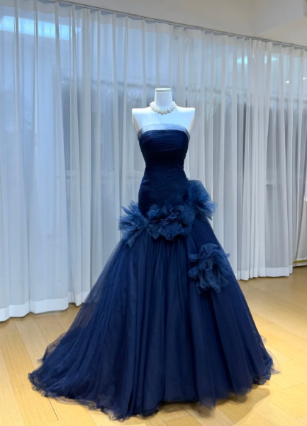 Magnifique robe de bal bleu marine, robe de soirée longue en tulle coupe trapèze DP07760