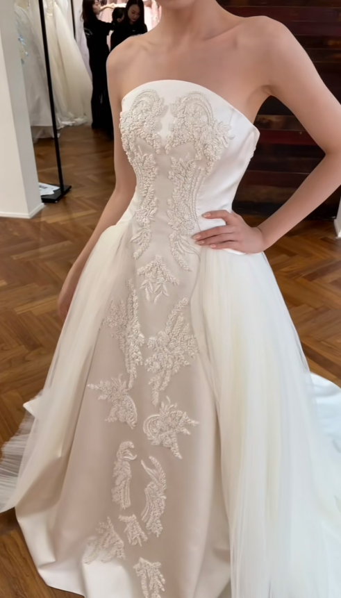 Gorgeous White Bridal Dress A-Line Satin Wedding Dress DP07786