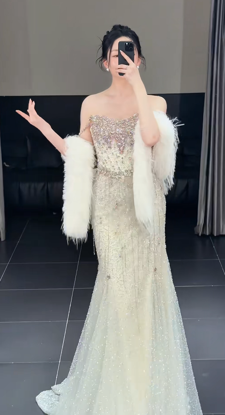 Chic Pale Yellow Prom Dress Sheath Tulle Long Evening DressDP07857