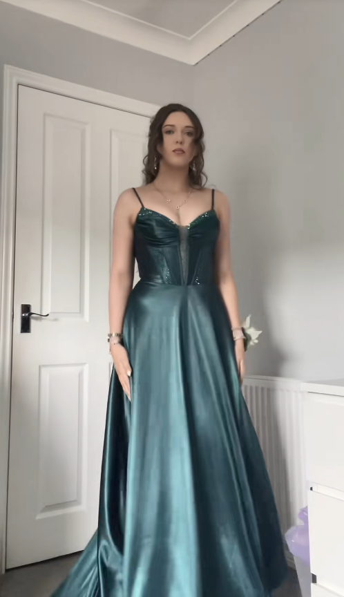 Charming Green Prom Dress  Sheath Satin Long Evening Dress DP07930