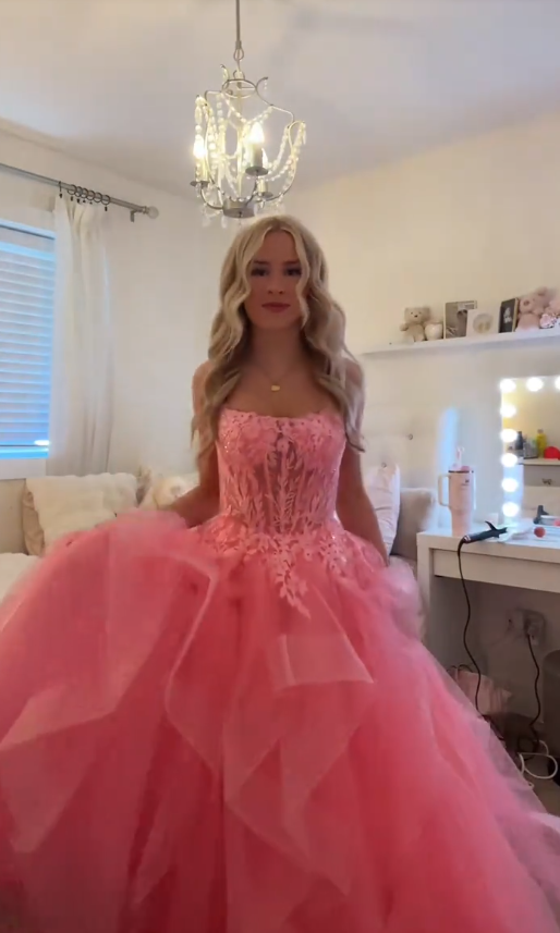Glam Appliques Sweet 16 Dress Straps Pink Prom Dress A-Line Tulle Long Evening Dress DP07961