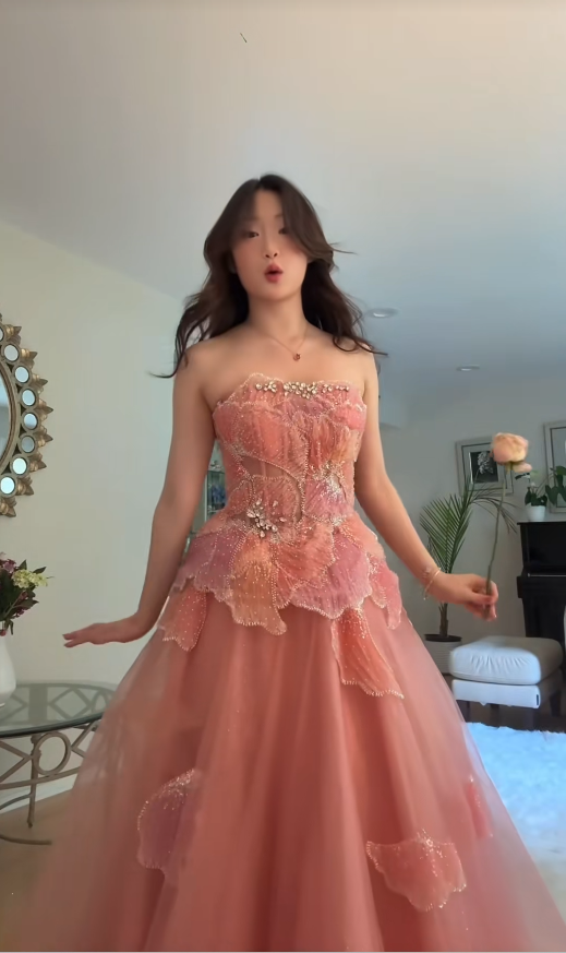 Glam Sequins Sweet 16 Dress Strapless Peach Prom Dress A-Line Tulle Long Evening Dress DP07962