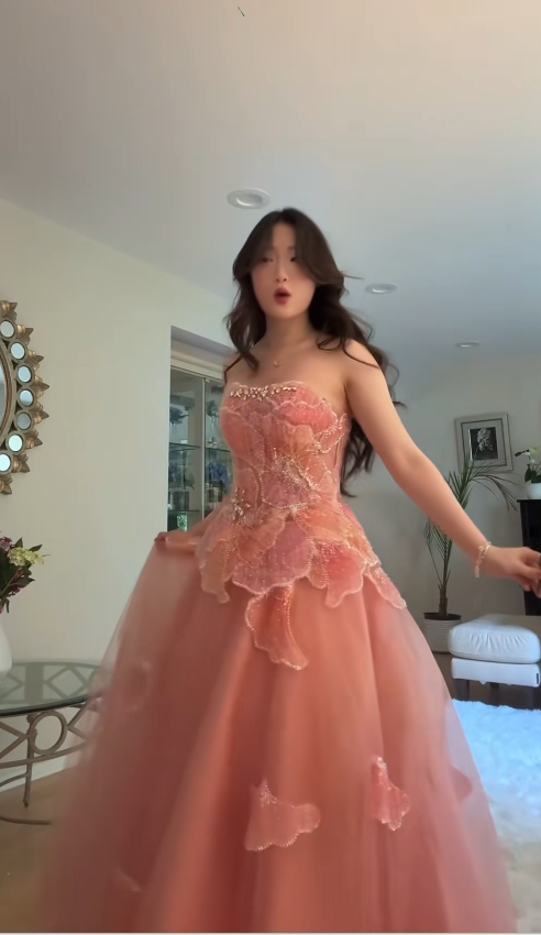 Glam Sequins Sweet 16 Dress Strapless Peach Prom Dress A-Line Tulle Long Evening Dress DP07962