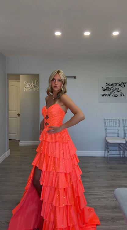 Süßes orangefarbenes A-Linien-Abendkleid aus Satin DP07970