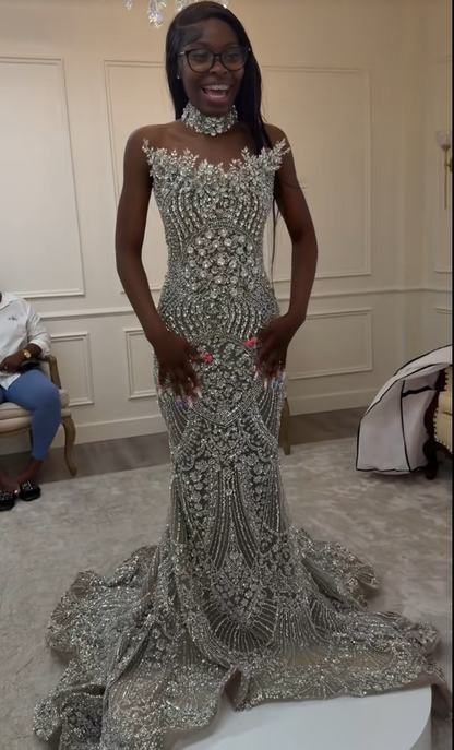 Élégante robe de soirée longue fourreau en tulle perlé argenté DP08004