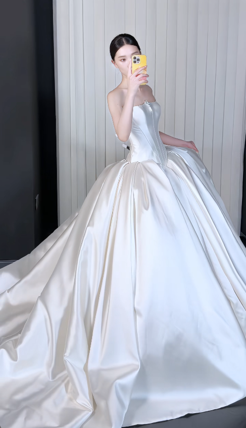 Simple A-Line Satin Wedding Dress White Bridal Dress DP08055