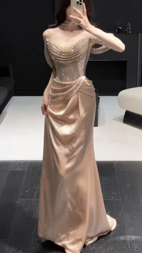 Pretty Sheath Satin Long Evening Dress Champagne Prom Dress DP08153