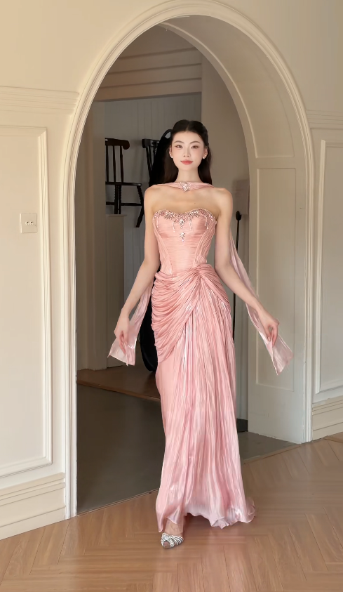 Schönes figurbetontes langes Abendkleid aus Chiffon, rosa Ballkleid DP08161