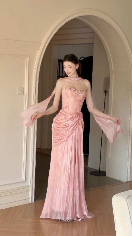 Schönes figurbetontes langes Abendkleid aus Chiffon, rosa Ballkleid DP08161
