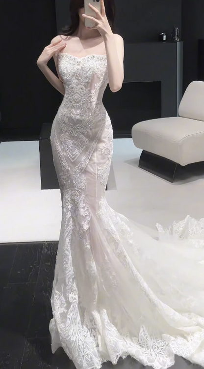 Schönes weißes Brautkleid, figurbetont, aus Spitze, mit Perlen, langes Hochzeitskleid DP08188