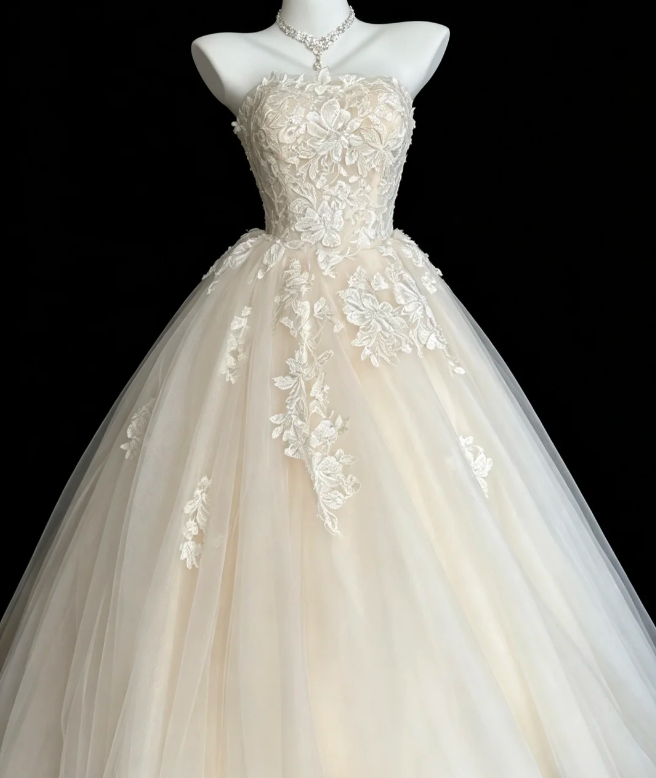 Pretty White Bridal Gown A-Line Lace Tulle Long Wedding Dress DP08193